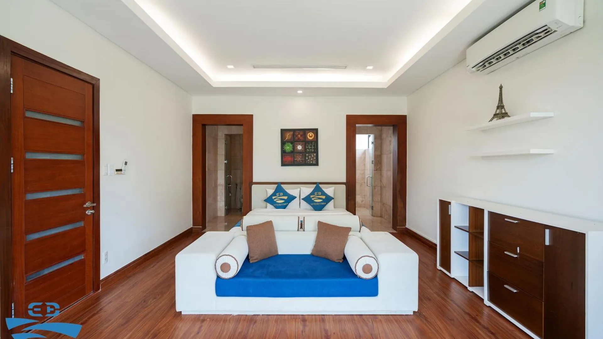 Private Pool 4 Bedroom Villas By Emblemsea Da Nang 0*,