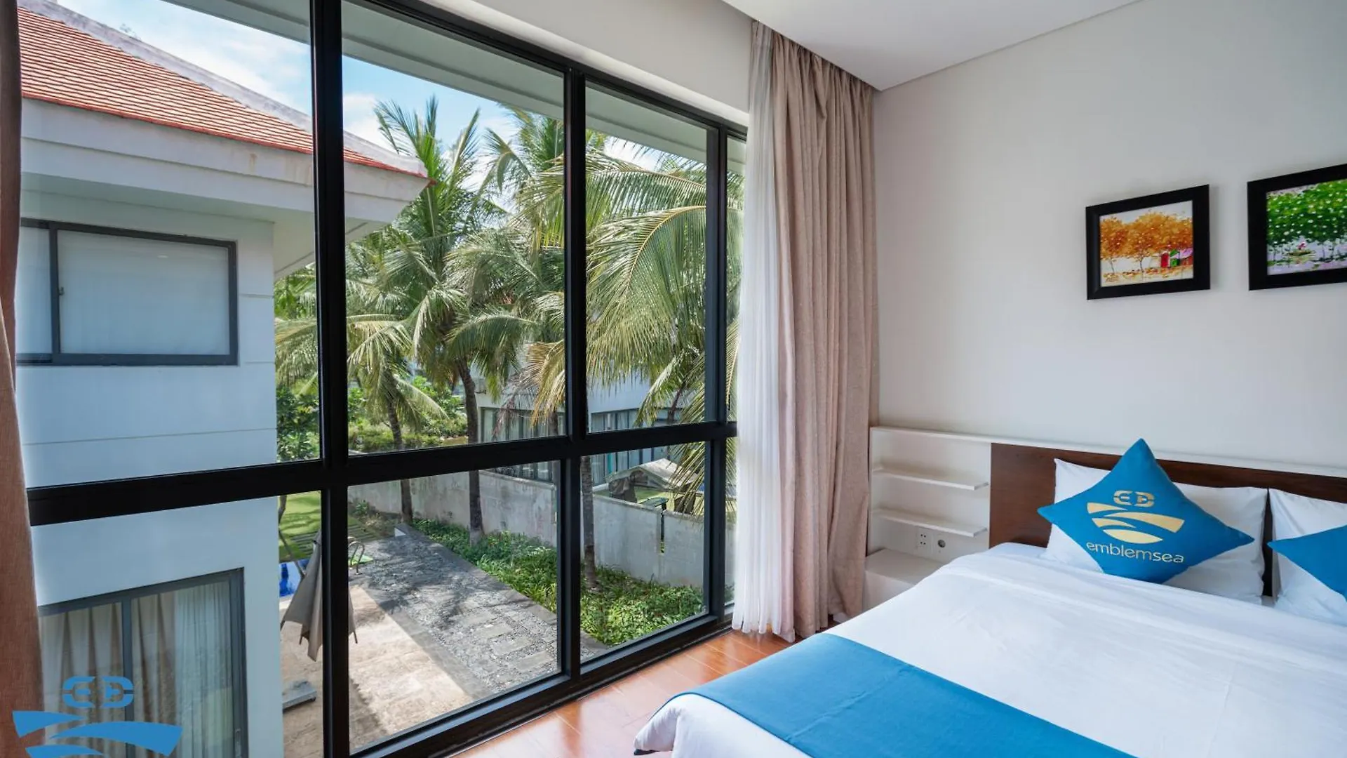 Private Pool 4 Bedroom Villas By Emblemsea Da Nang