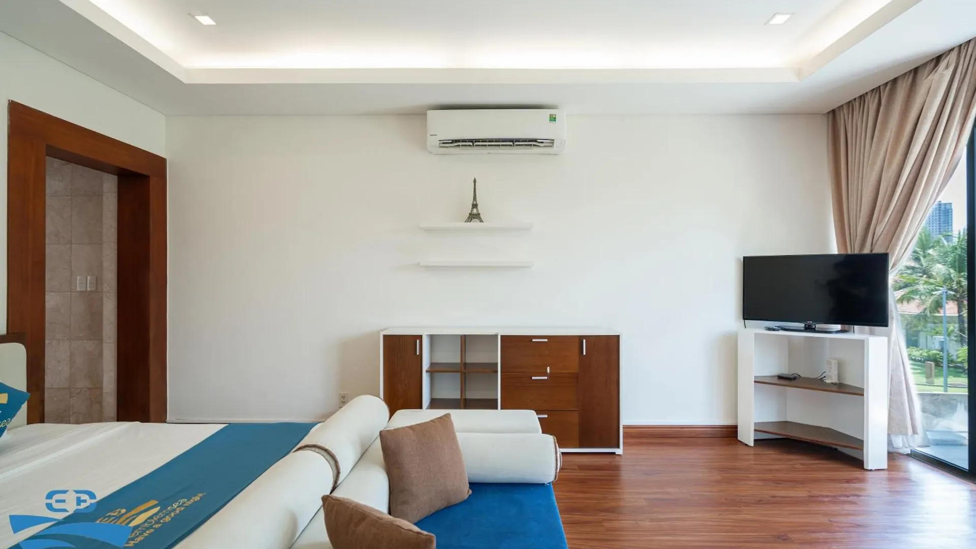 Private Pool 4 Bedroom Villas By Emblemsea Da Nang Vietnam