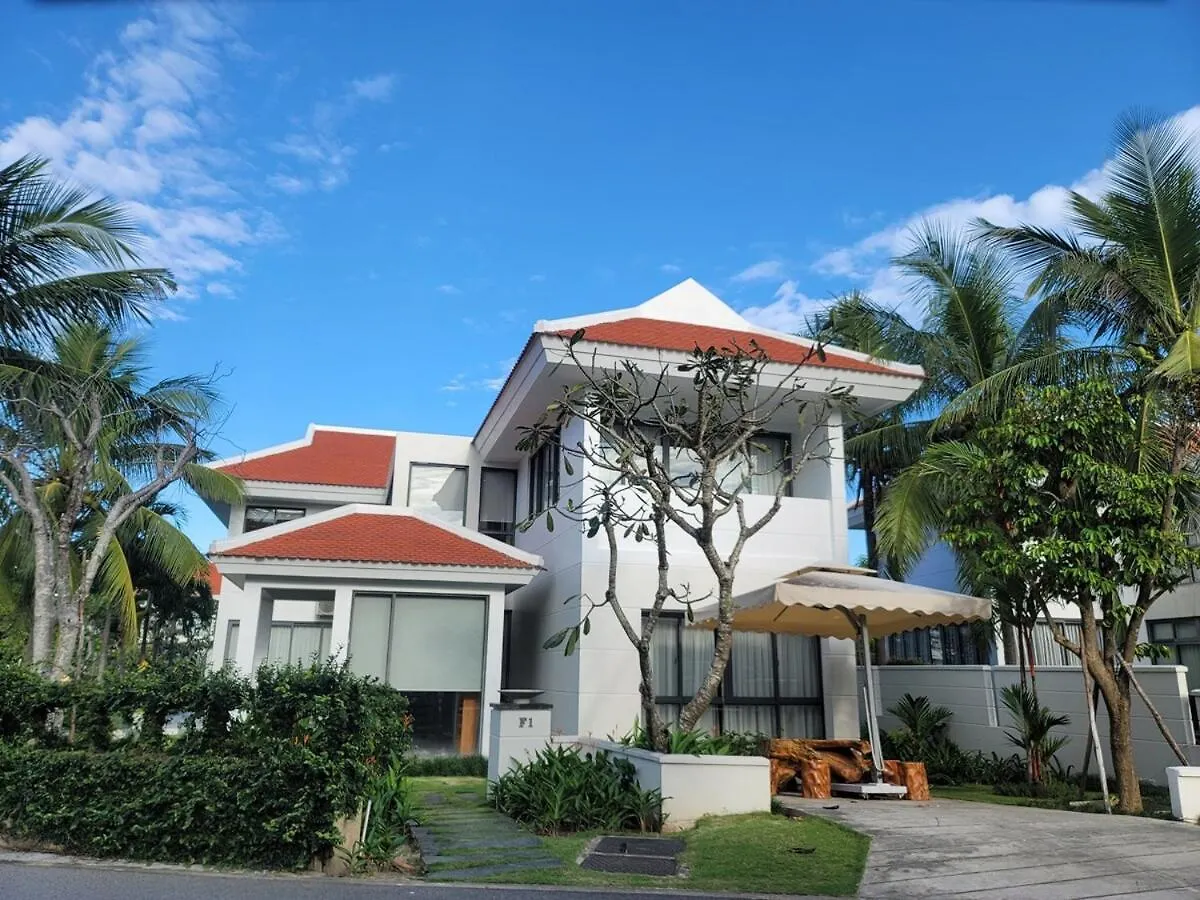 Private Pool 4 Bedroom Villas By Emblemsea Da Nang