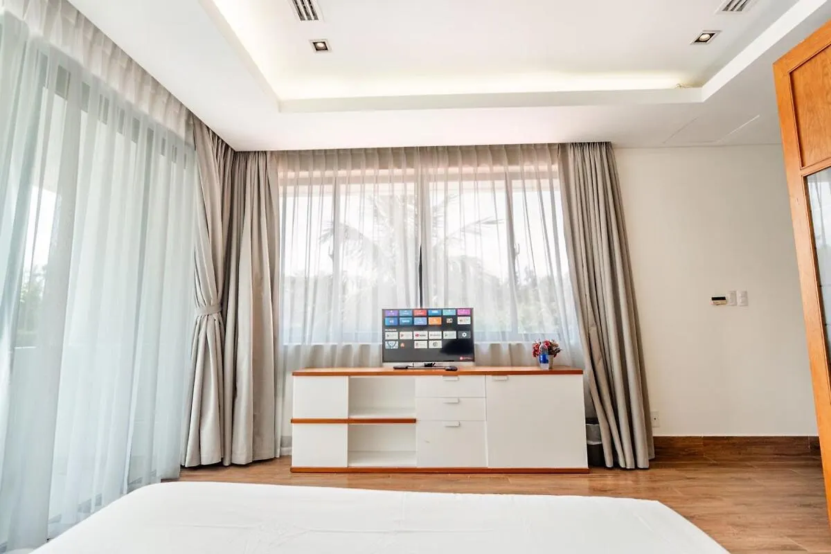 Private Pool 4 Bedroom Villas By Emblemsea Da Nang