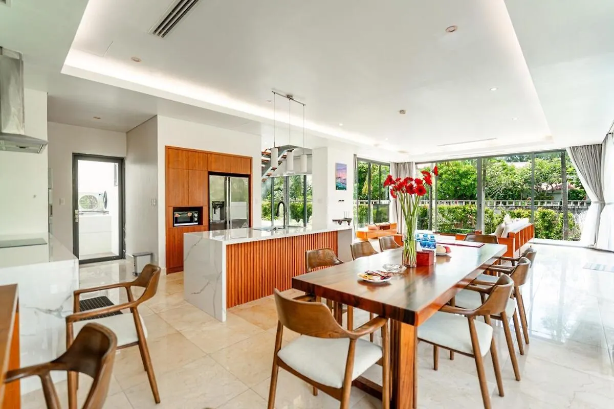 Private Pool 4 Bedroom Villas By Emblemsea Da Nang